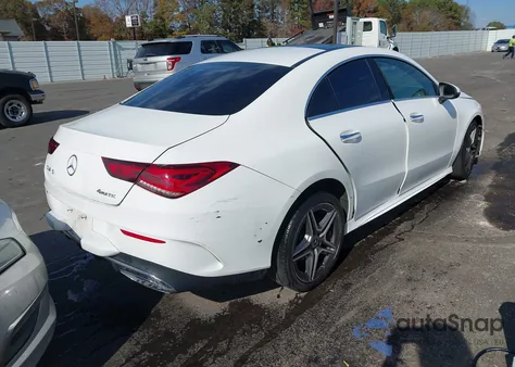 2021 Mercedes-Benz Cla 250 4Matic z USA, uszkodzony, nr VIN W1K5J4HB1MN207236